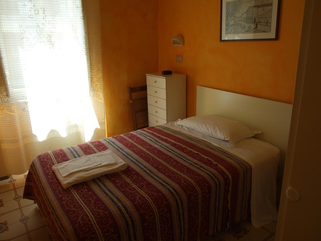 Hotel Midy Viareggio Exterior foto