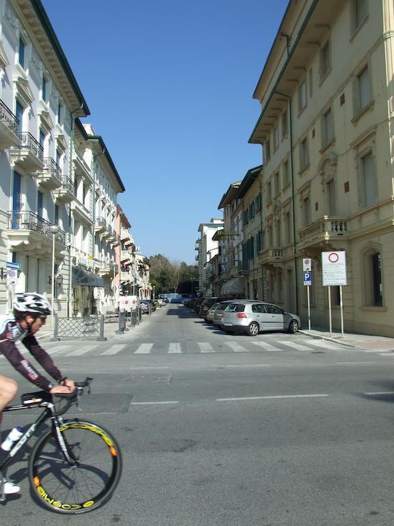 Hotel Midy Viareggio Exterior foto